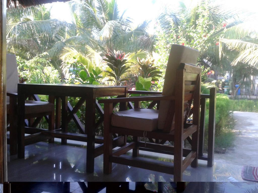 Fantastic Cottages Gili Meno Exteriör bild