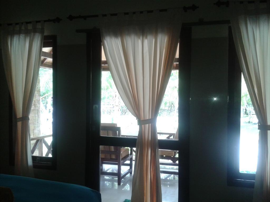 Fantastic Cottages Gili Meno Exteriör bild